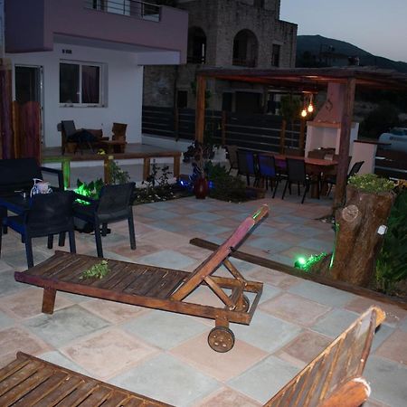 Haritos Holidays Home Pombia Esterno foto