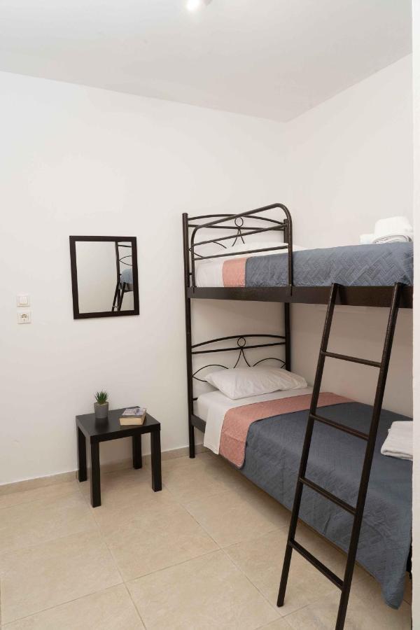 Haritos Holidays Home Pombia Esterno foto
