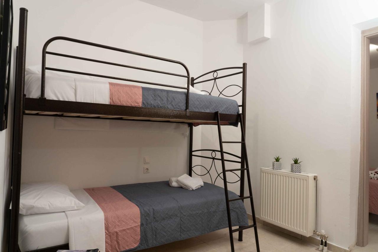 Haritos Holidays Home Pombia Esterno foto
