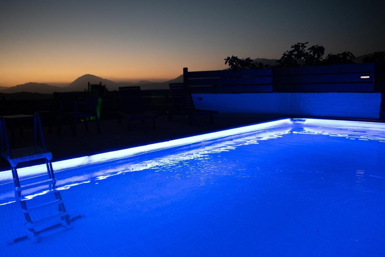 Haritos Holidays Home Pombia Esterno foto