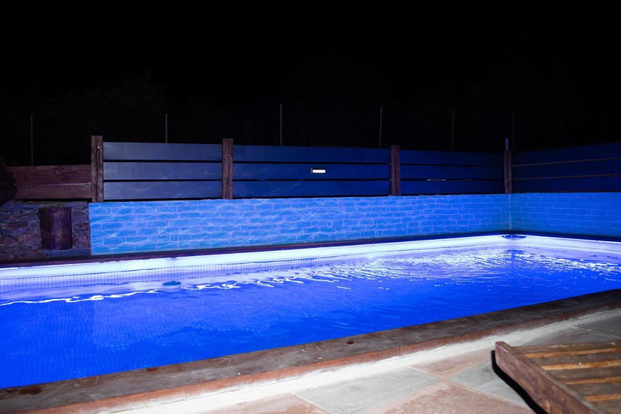 Haritos Holidays Home Pombia Esterno foto